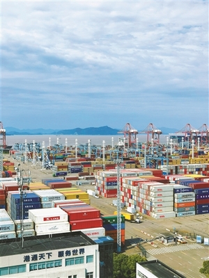 破解“有單不敢接”難題 內(nèi)貿(mào)險助寧波外貿(mào)企業(yè)走穩(wěn)“內(nèi)銷路”